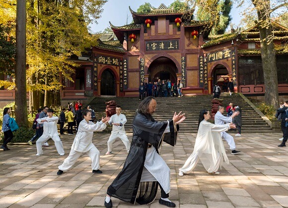 People playing Tai Chi in Qingcheng Mountain