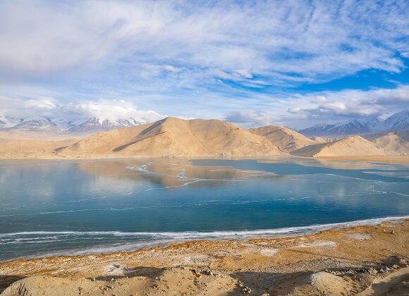 Xinjiang Lake Kalakuri